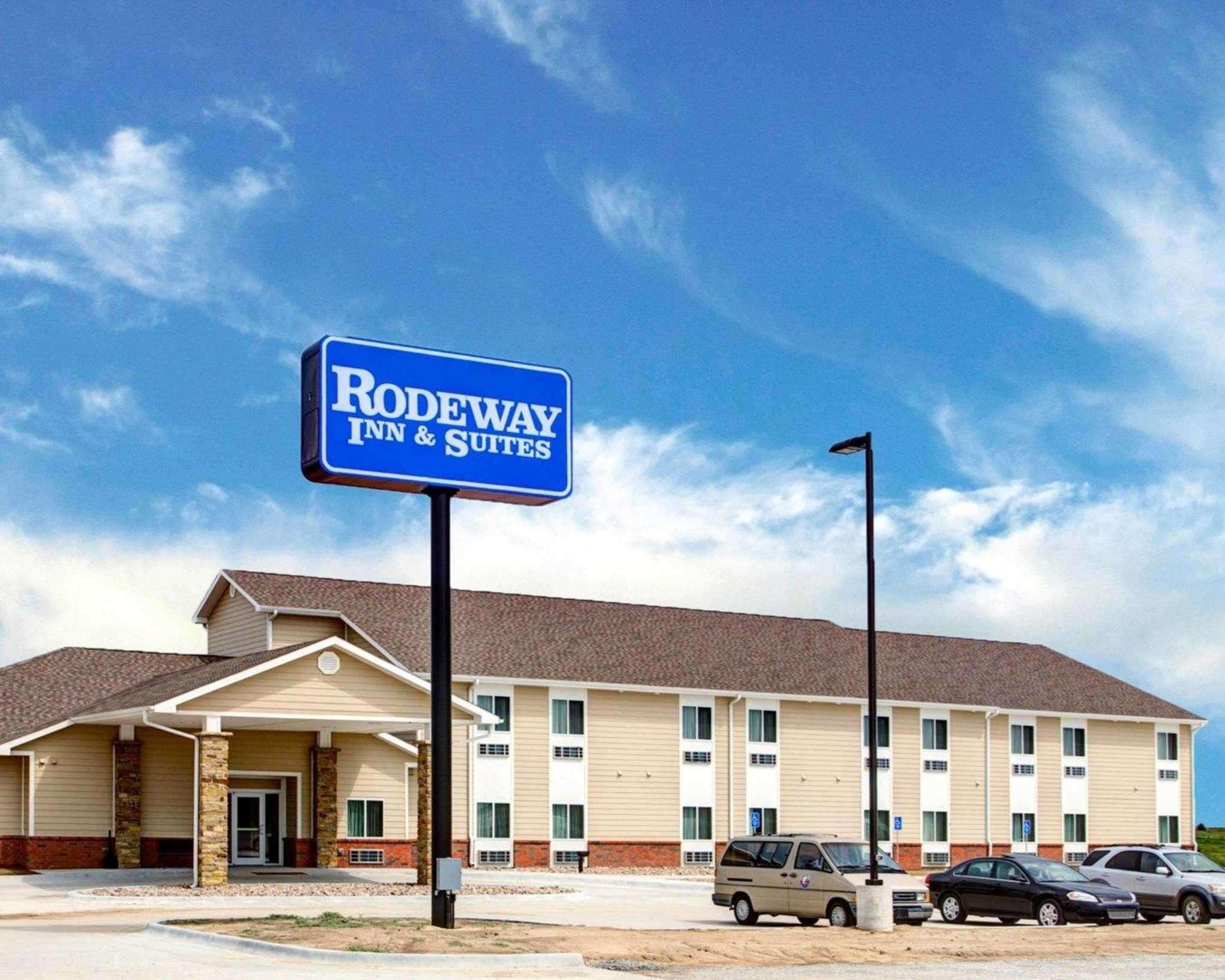 Rodeway Inn & Suites Phillipsburg Exterior photo